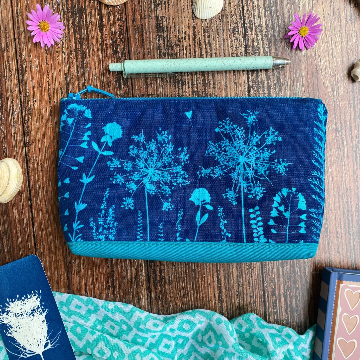 Petite pochette en tissu fleuri | Belle et Rebelle