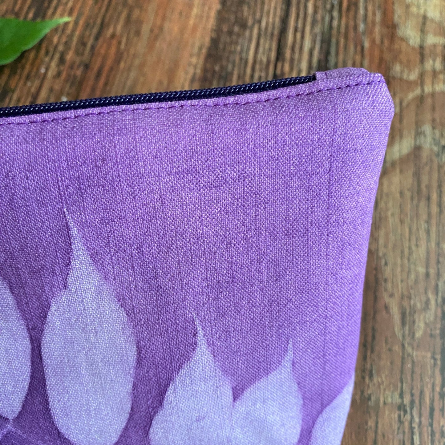 Pochette colorée et fleurie imprimée au soleil | Mamie Soleil