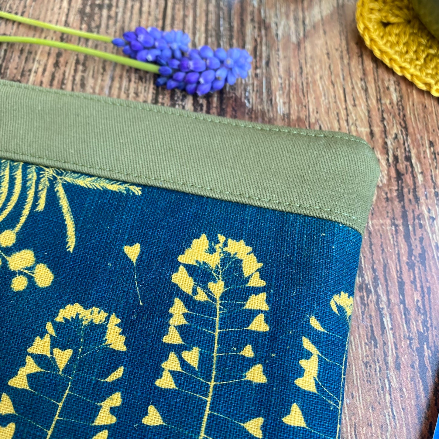 Mini Pochette Coeur Mimosa