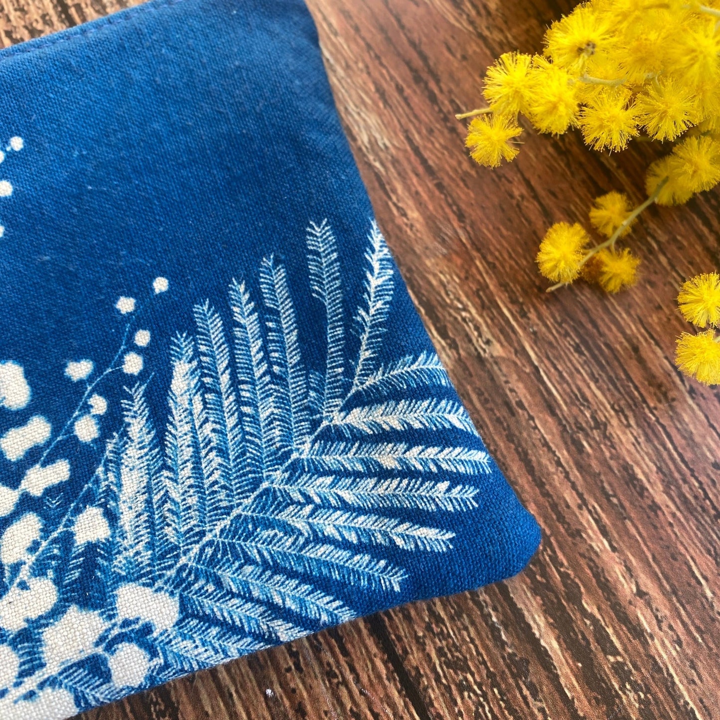 Mini pochette en tissu cyanotype | Fiesta Mimosa